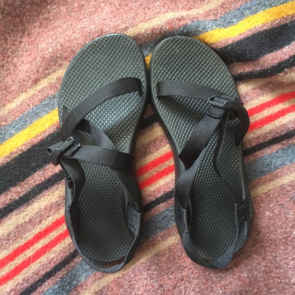 Black Chacos
